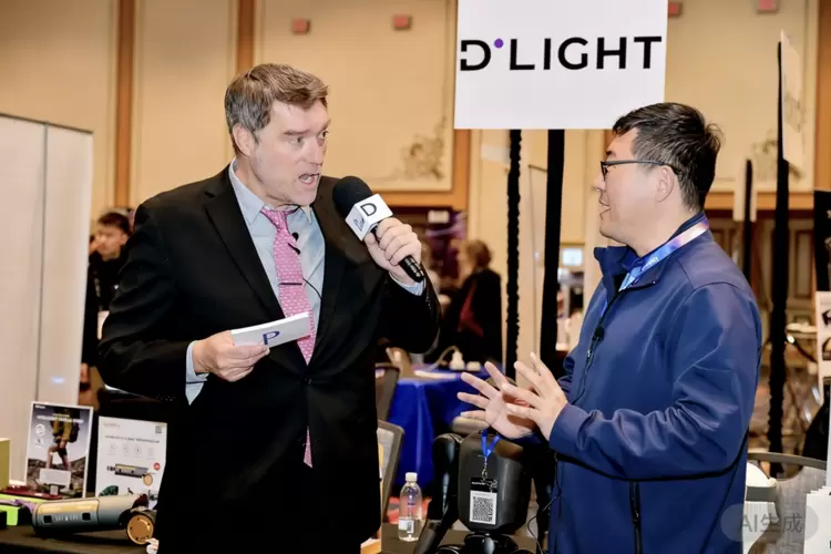 启元Q1引领个人机器人革命，小尺寸大突破(图3)