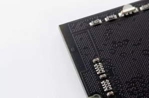 高性能RGB内存支持多平台兼容与超频(图13) 高性能RGB内存支持多平台兼容与超频(图13)