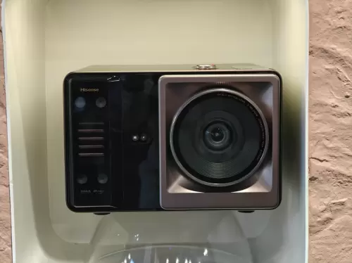 CES全球激光投影技术突破与创新实力展现(图4)