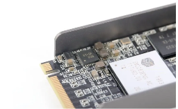 KLEVV CRAS C700 RGB SSD 240GB:高颜值散热与强悍性能解析(图10) KLEVV CRAS C700 RGB SSD 240GB:高颜值散热与强悍性能解析(图10)