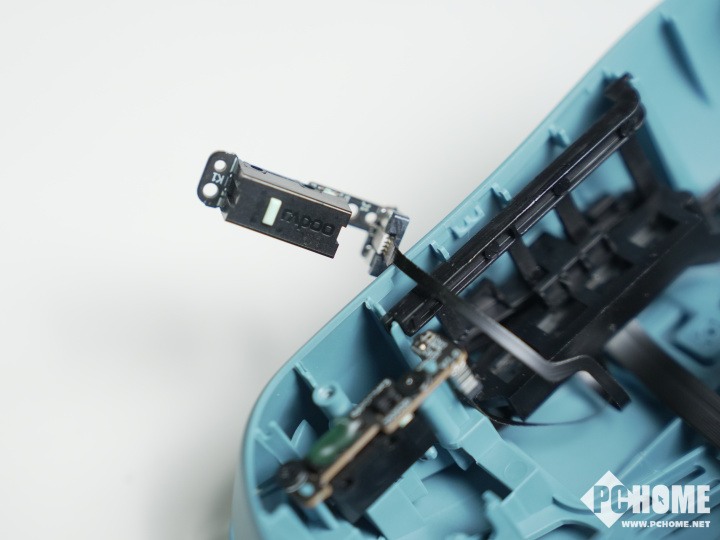 雷柏VT0系列无线电竞鼠标深度评测,中小手玩家的理想选择(图13) 雷柏VT0系列无线电竞鼠标深度评测,中小手玩家的理想选择(图13)