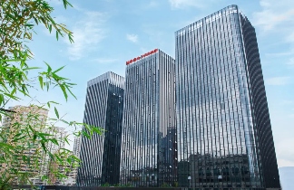 福建省电子信息集团亮相数字中国建设峰会 展示三大产业集群发展成果(图1) 福建省电子信息集团亮相数字中国建设峰会 展示三大产业集群发展成果(图1)