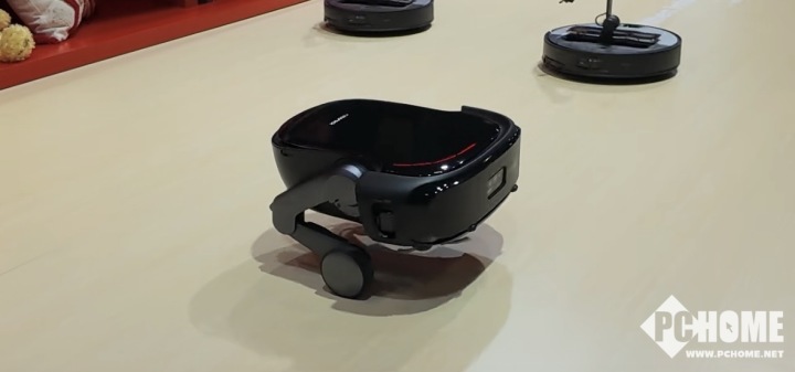 CES 2026的“机器人”:真的需要一个别墅才能容得下它们了(图1) CES 2026的“机器人”:真的需要一个别墅才能容得下它们了(图1)