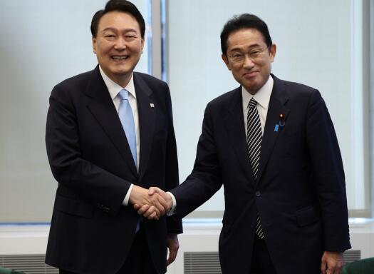 韩国重新大量进口日本高纯度氟化氢 半导体材料供应链回暖