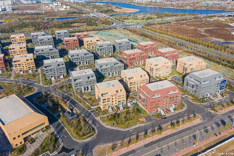 郑州鲲鹏软件小镇打造中部数字产业新中心，120亿投资构建数字