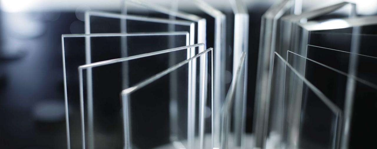 肖特浮法工艺30年创新路：从硼硅玻璃到智能设备应用