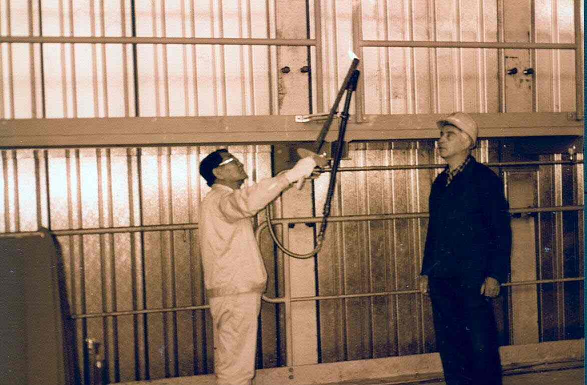 肖特浮法工艺30年创新路：从硼硅玻璃到智能设备应用(图4)