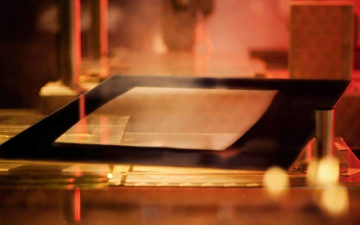 肖特浮法工艺30年创新路：从硼硅玻璃到智能设备应用(图7)