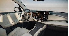 国产7纳米车规芯片龙鹰一号助力领克06 EM-P智能座舱体验