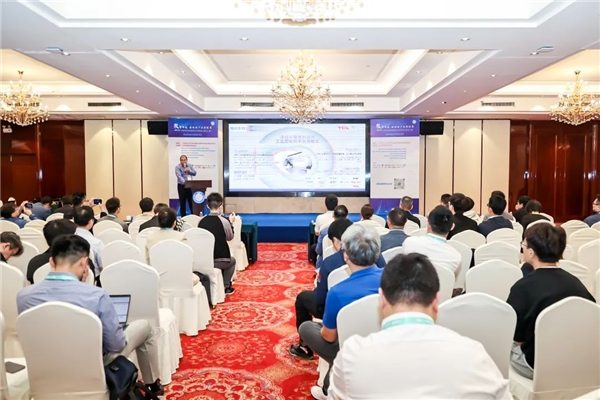 半导体封测关灯工厂建设路径：从信息化到智能化升级策略