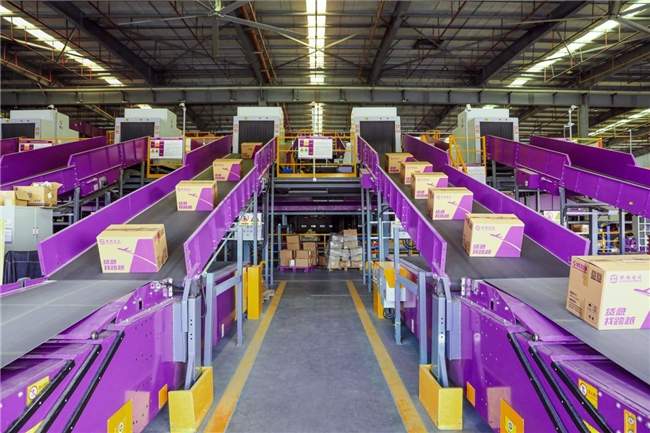 聚焦制造业企业货量旺季“急难愁盼”，跨越速运打出纾困“连招”(图2)