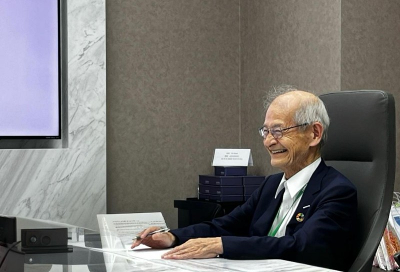 诺贝尔奖得主吉野彰展望锂离子电池与新能源汽车未来发展趋势(图1)