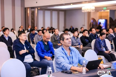 端侧AI技术突破推动智能边缘时代革新