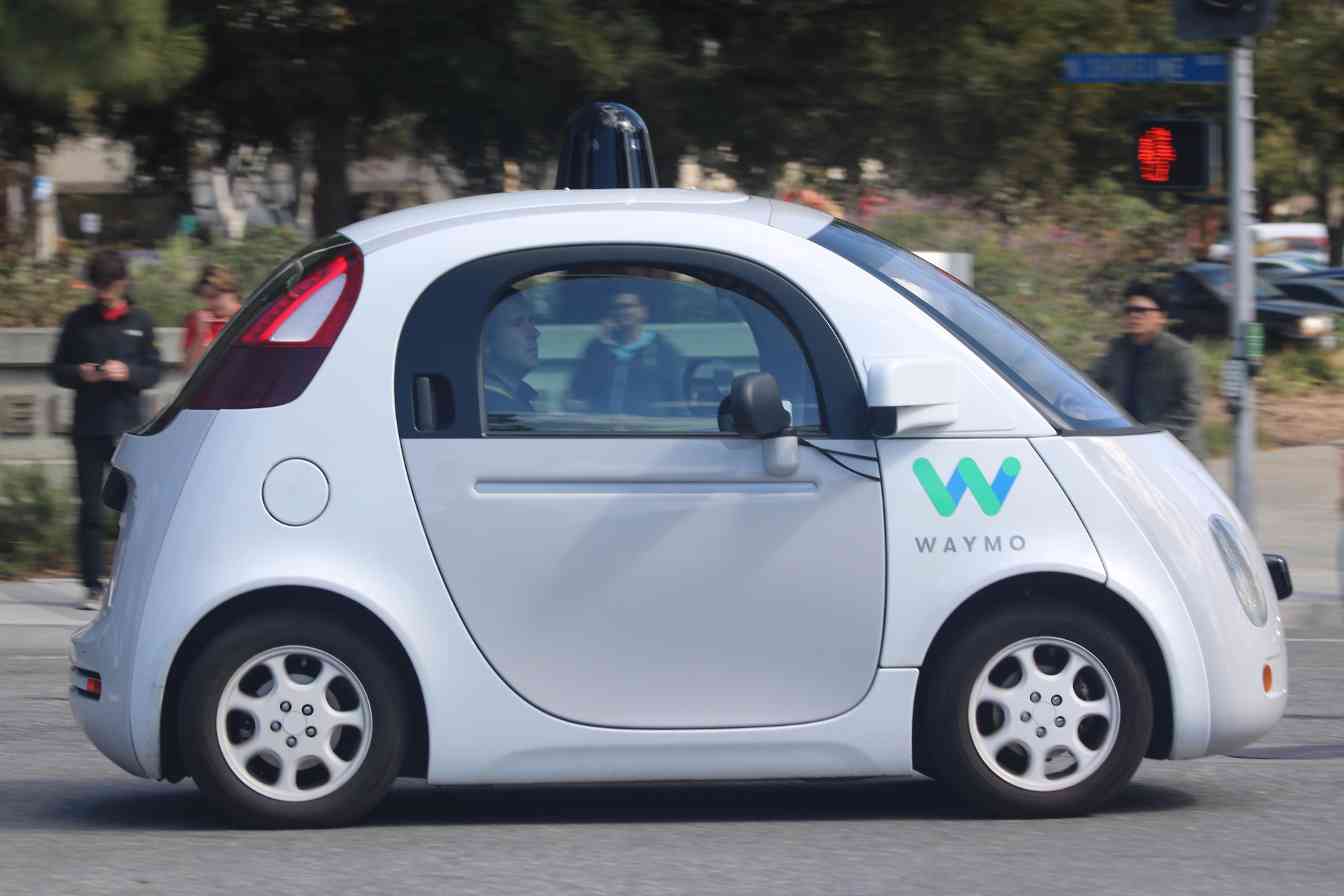 特斯拉Robotaxi愿景VSWaymo实绩对决(图3)