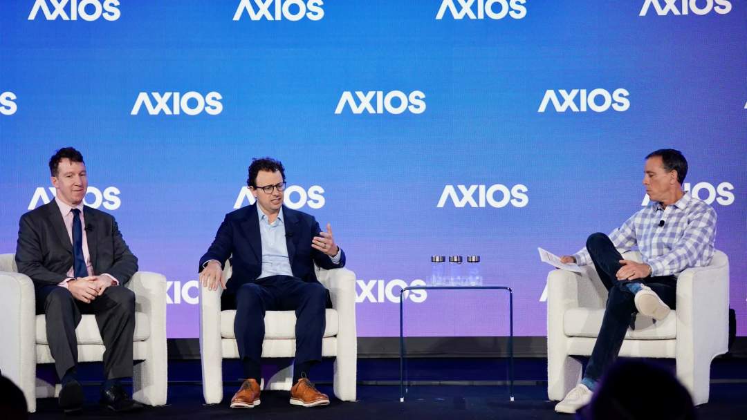 78a9c693j00t2z1mj00z5d000u000gwm Anthropic CEO:AI 将加速取代人类